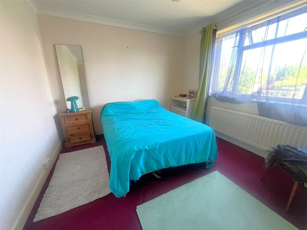 House in Basingstoke and Deane, Oakley - View 5