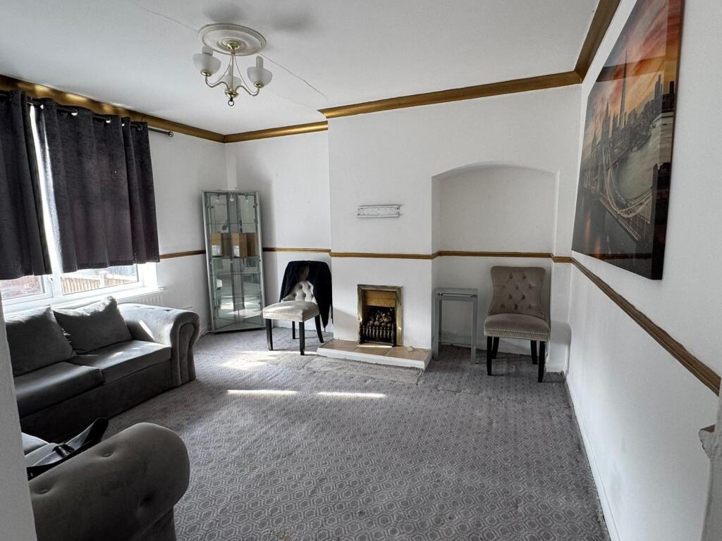 House in London, Becontree Heath - View 4