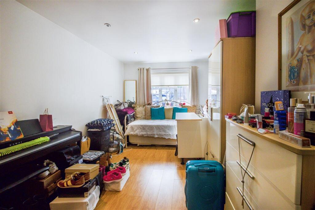 House in London - More