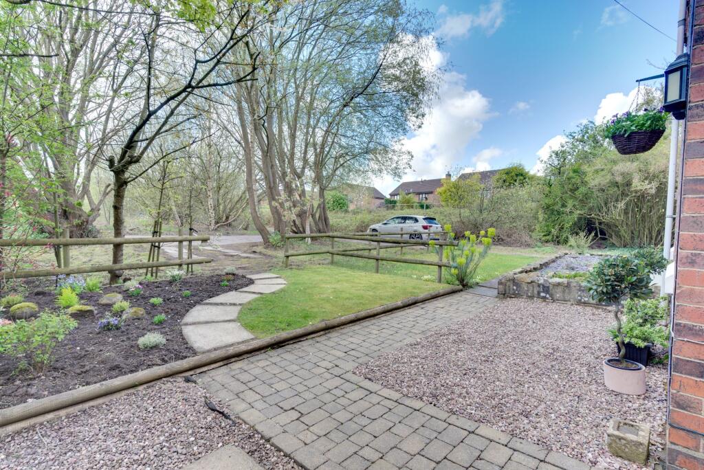 House in Congleton, Hightown - View 2