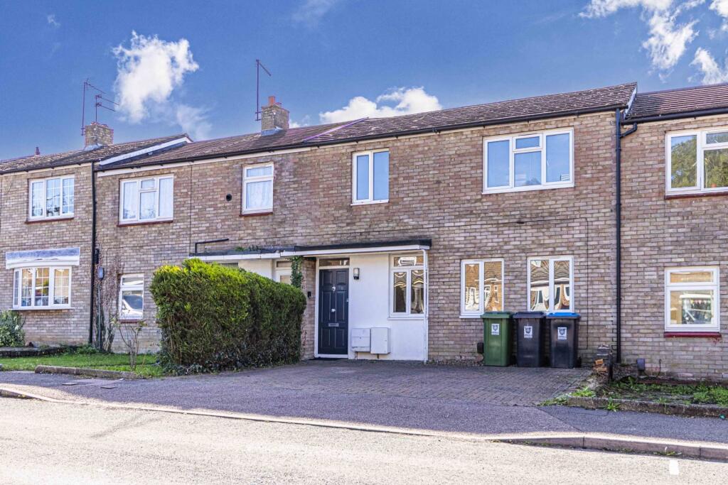 Main image of property: Saturn Way, Hemel Hempstead, Hertfordshire, HP2