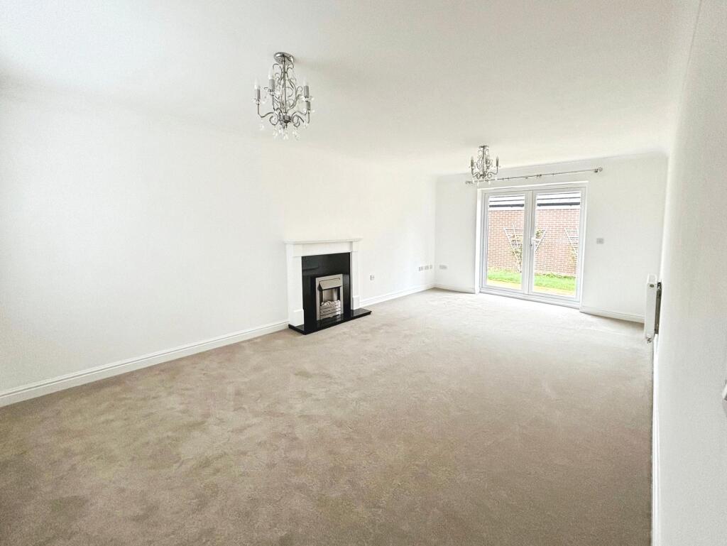 Barrow Close, Royal Wootton Bassett, SN4 photo 3