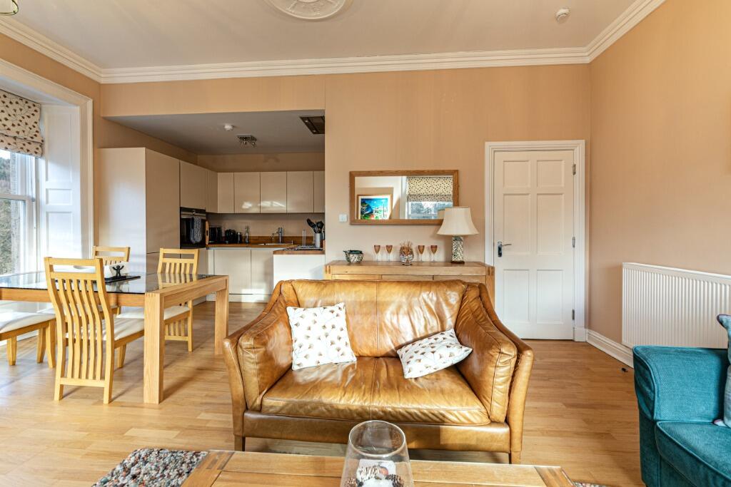 Apartment in Edinburgh, The Scottish Borders - View 3