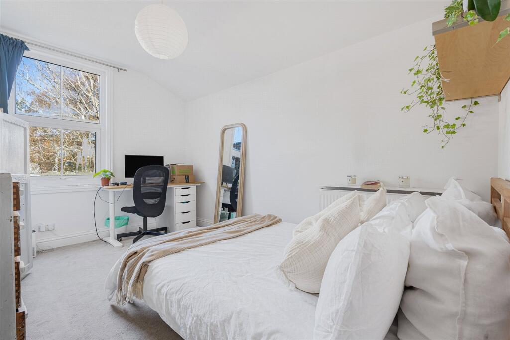 Divinity Road, Oxford, Oxfordshire, OX4 - Mehr