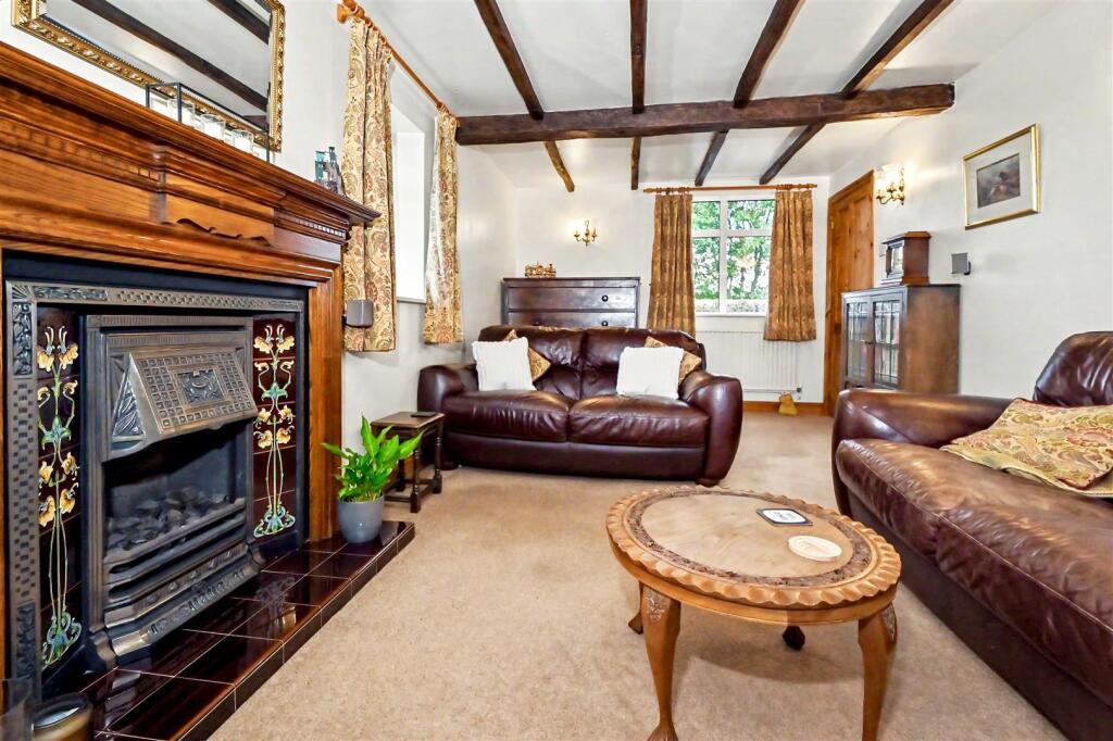 House in Stoke-on-Trent - View 5