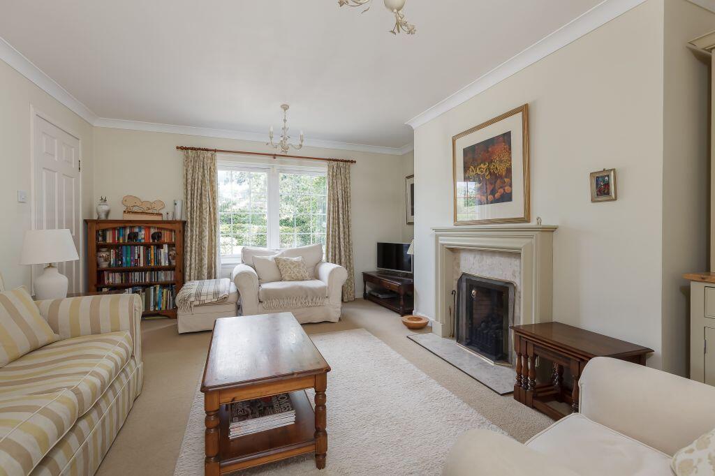 74 Bonaly Road, Edinburgh, EH13 0PE photo 2