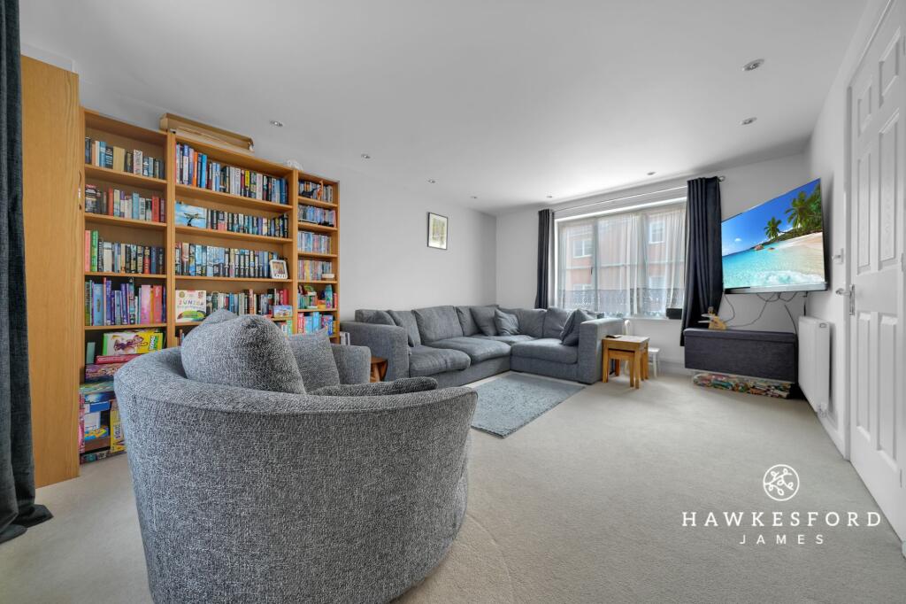 Manisty Court, Kemsley, ME10 - View 2