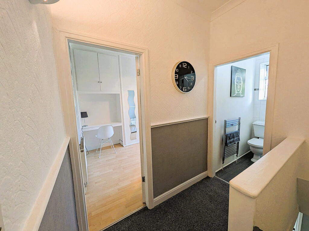 House in Oldham, Greater Manchester - More