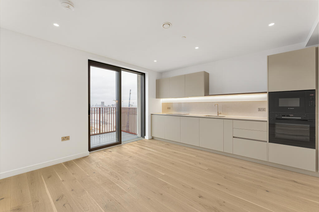 Main image of property: Peninsula Gardens, Greenwich Peninsula, London, SE10