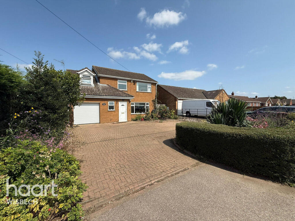 Main image of property: Leverington Common, Leverington