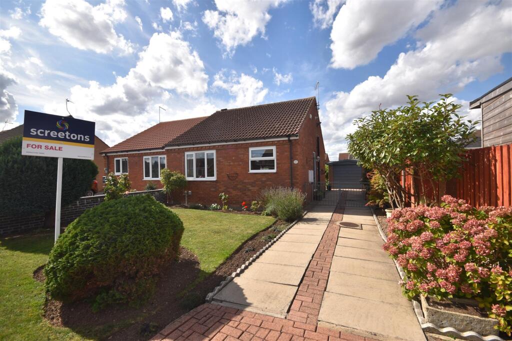 Main image of property: Oakdene, Goole