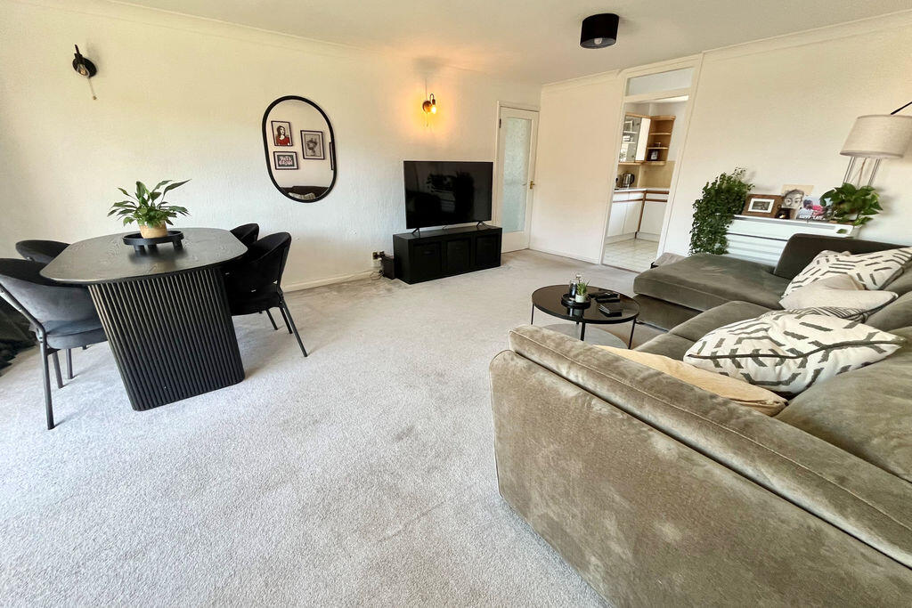 Apartment in Portsmouth - View 5