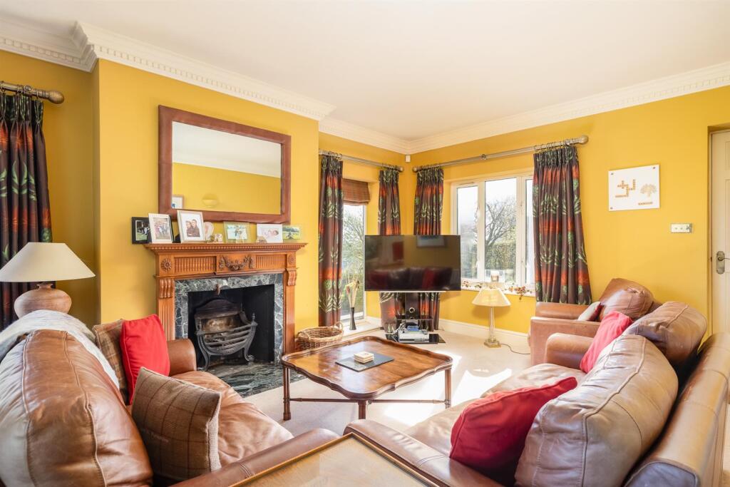 Glebe Farm, Ampleforth, York – další