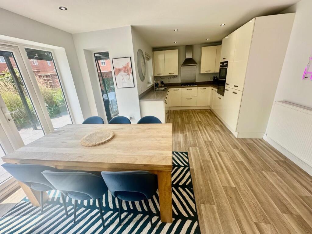 House in Rugby, Cawston - View 6
