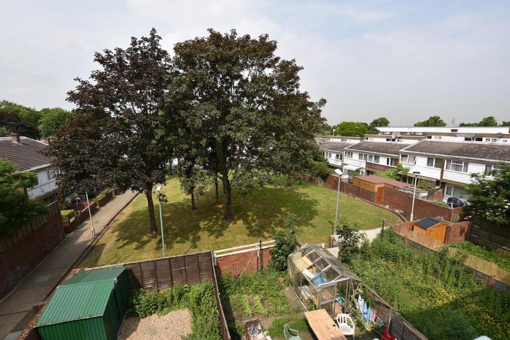 4 bedroom house for rent