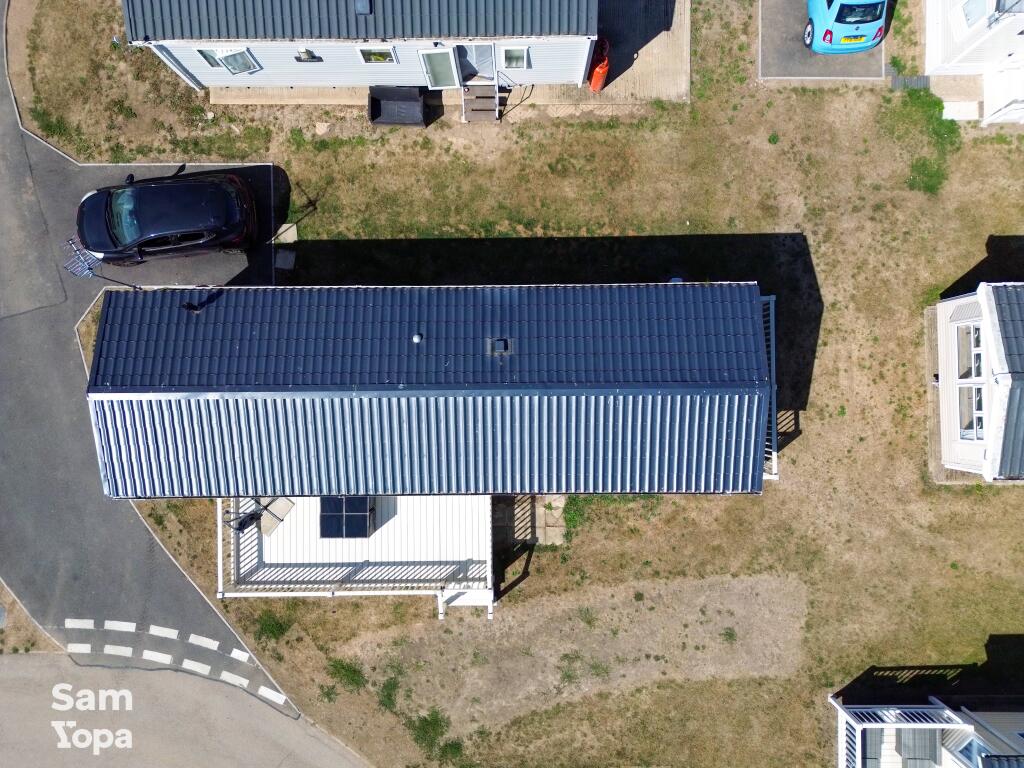 Low Road, Harwich, CO12 - More