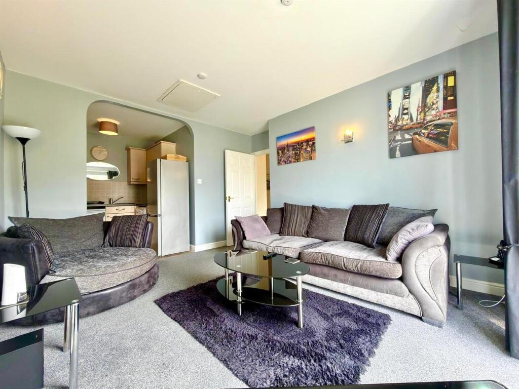 Apartment in Coventry - View 3