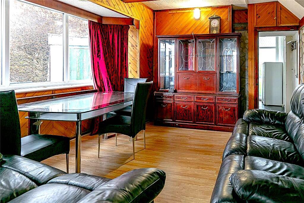 6 bedroom detached house for rent
