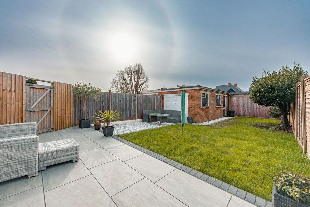 Carshalton Avenue, Drayton – pohled 3