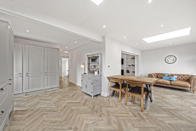 House in Dartford, Wilmington - More