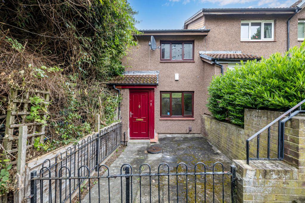 Main image of property: 17 Robert Burns Drive, Liberton, Edinburgh, EH16 6YP