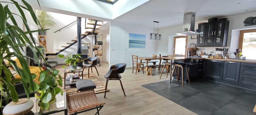 Main image of property: 73700 bourg-st-maurice