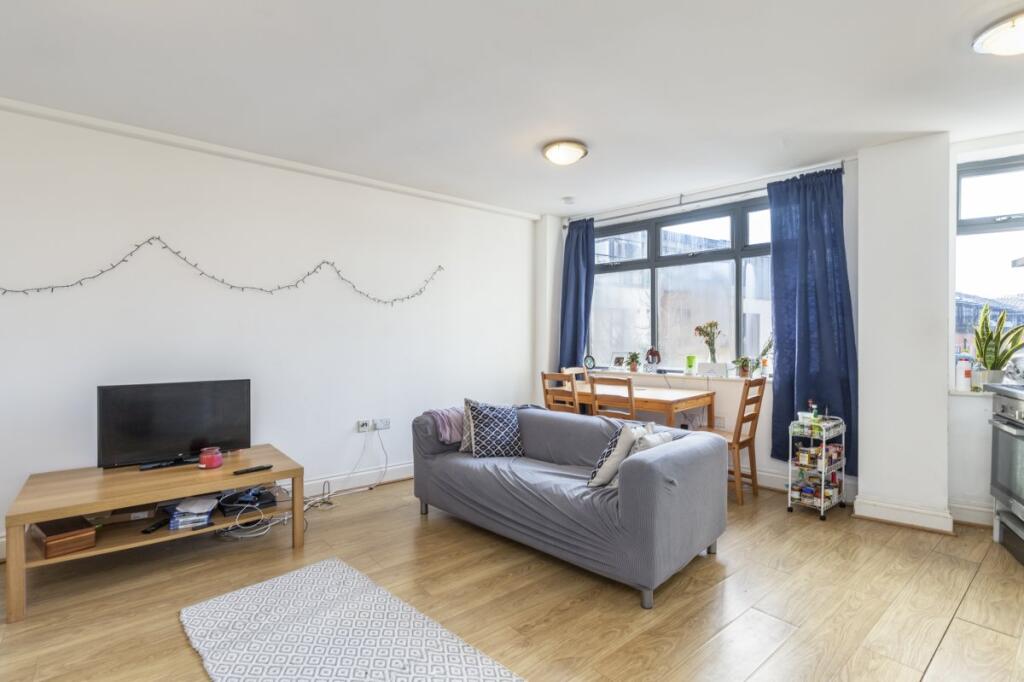 Main image of property: 4 Valentia Place, Sw9