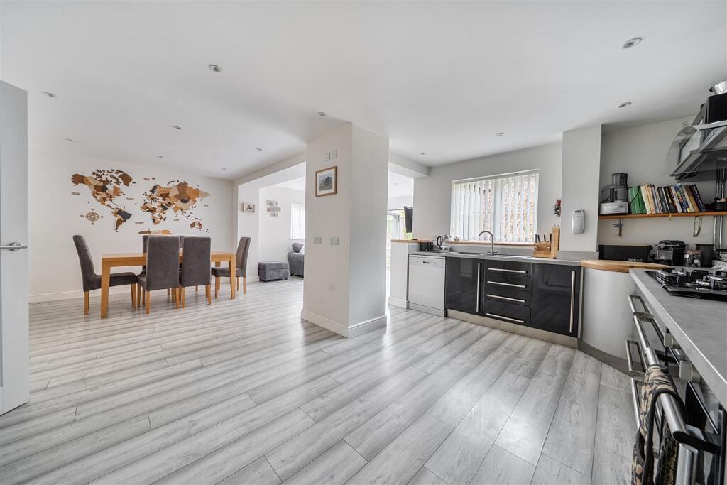 House in Bath - View 4