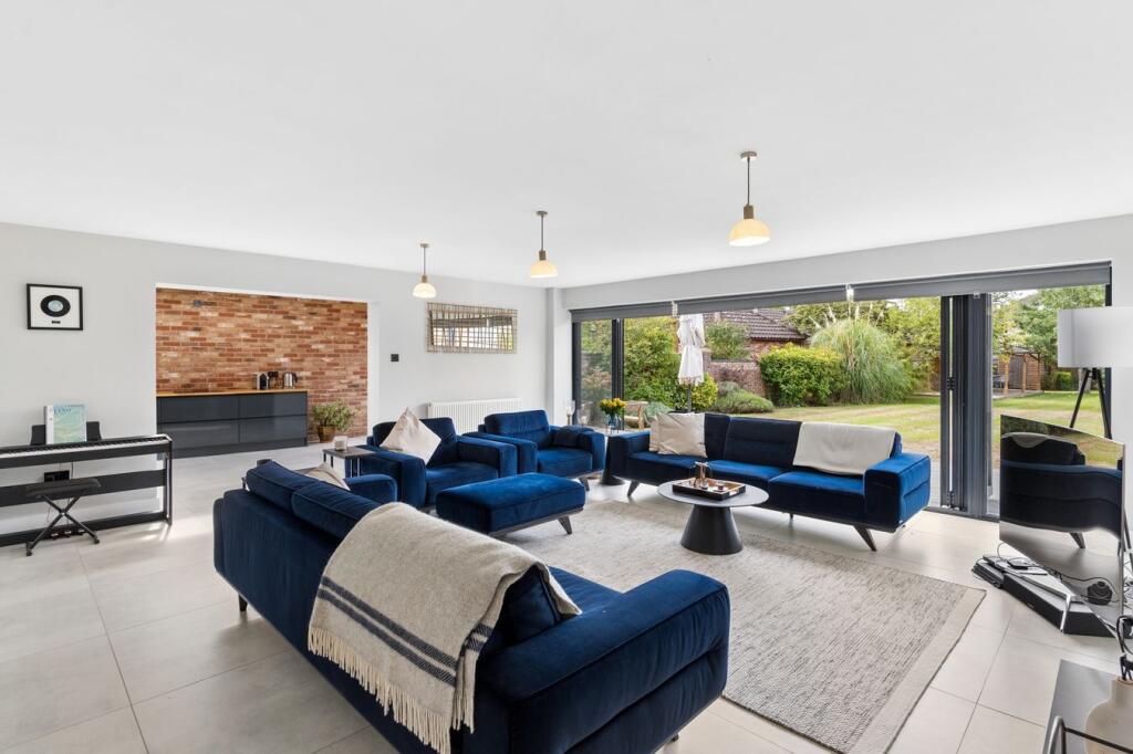 House in Peterborough - View 3