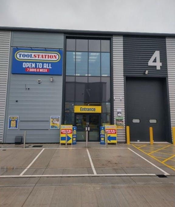 Unit 4 RG - Toolstation.jpg