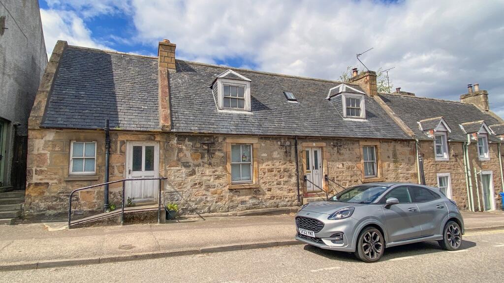 Main image of property: 3 Geanies St, Tain, Ross-Shire, IV19 1BB