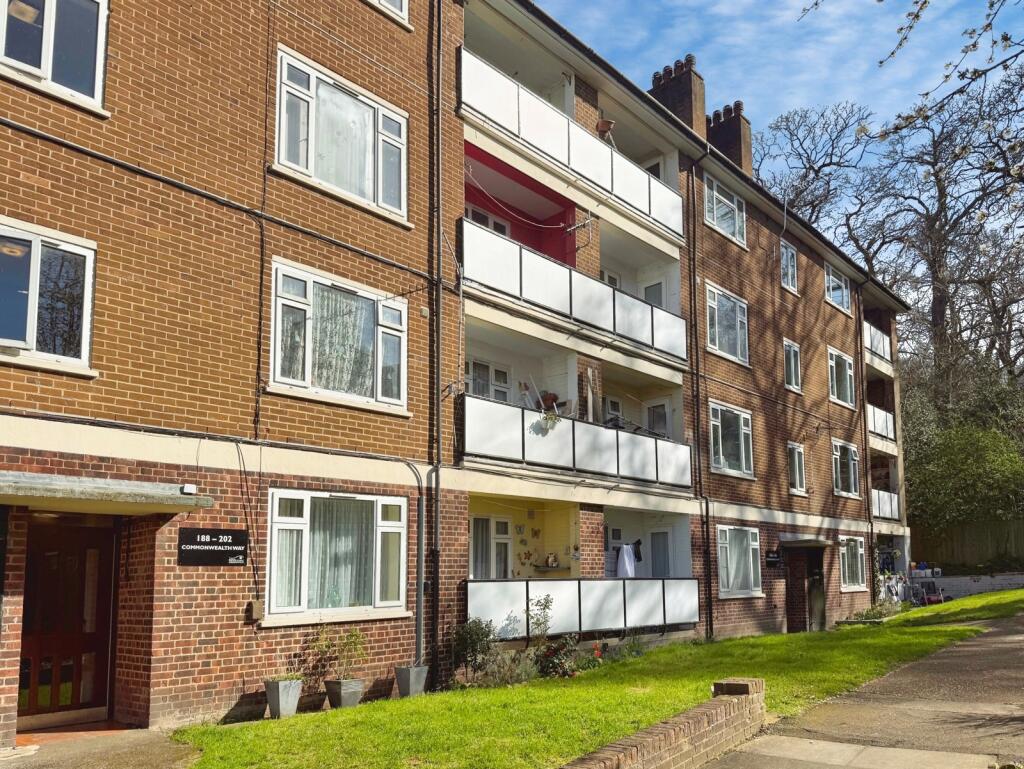 Main image of property: Commonwealth Way, London, SE2