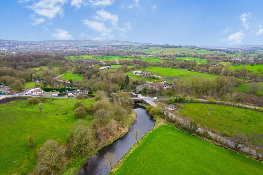Additional image 48 of Pendle Bridge, Reedley, Burnley, BB12 9DP