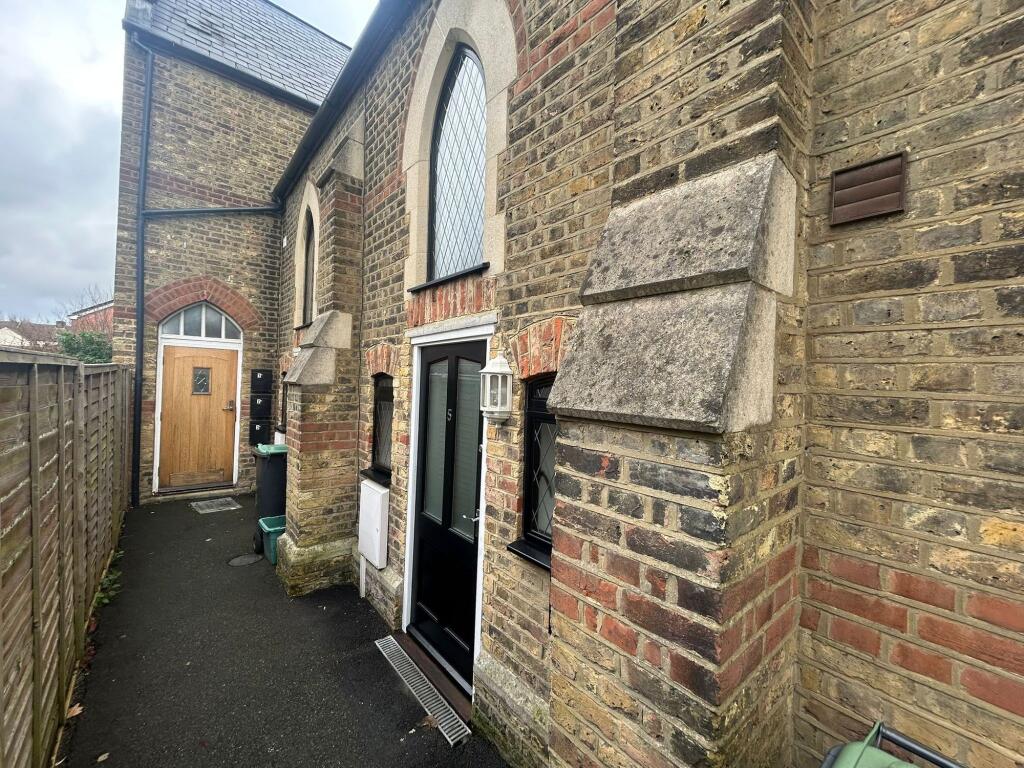 Main image of property: High Street, Snodland, ME6