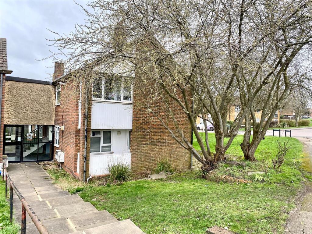 Main image of property: Barnet Road, Potters Bar