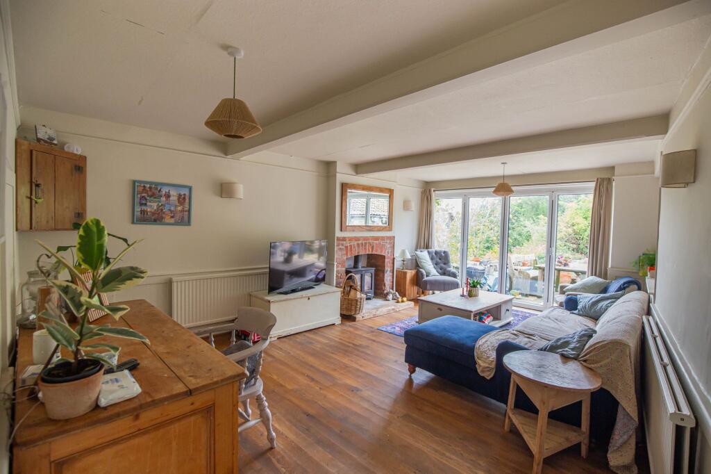 House in Swindon - View 5