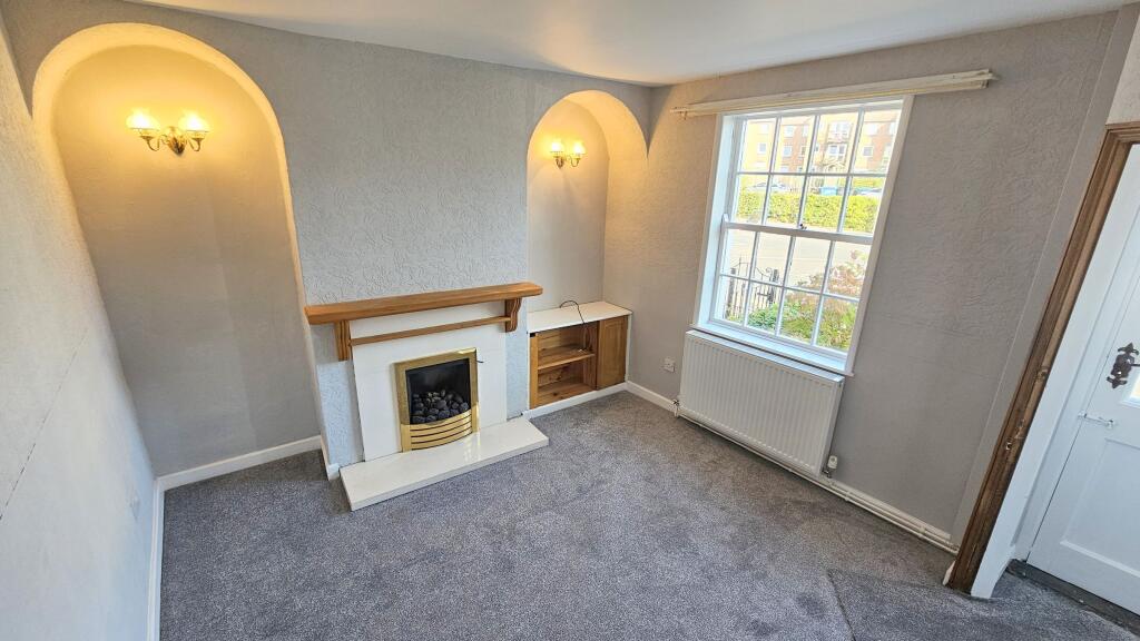 House in Scarborough, North Yorkshire - View 2