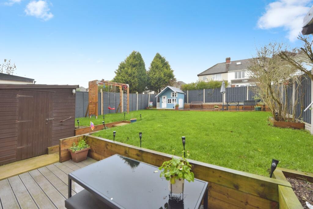 Mansfield Road, Aston, Sheffield, South Yorkshire, S26 photo 2