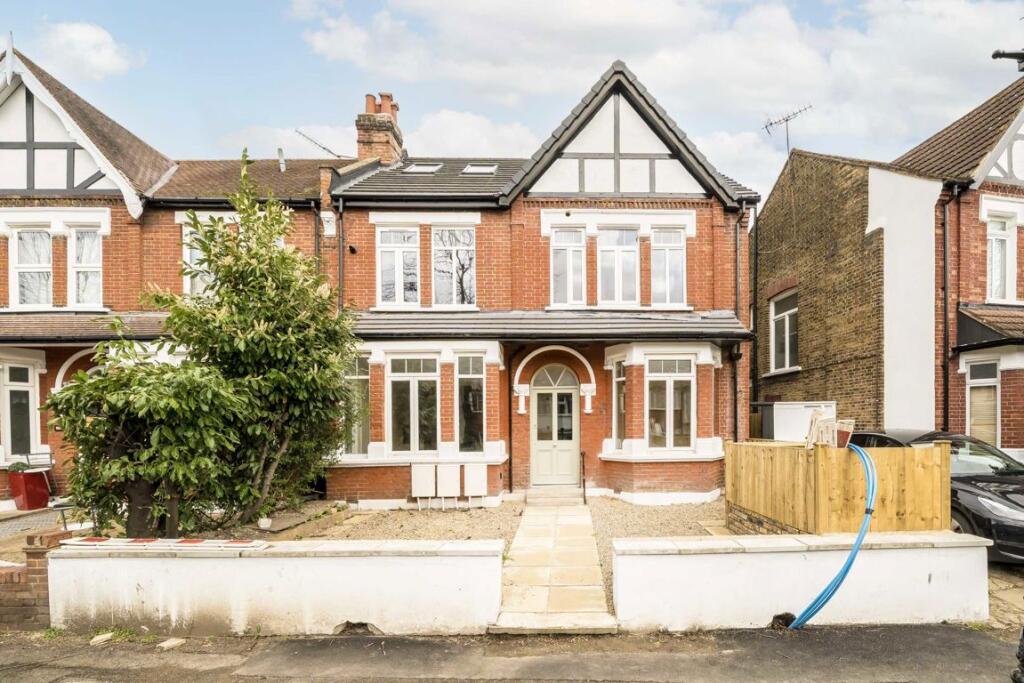 Main image of property: Avenue Gardens, Acton