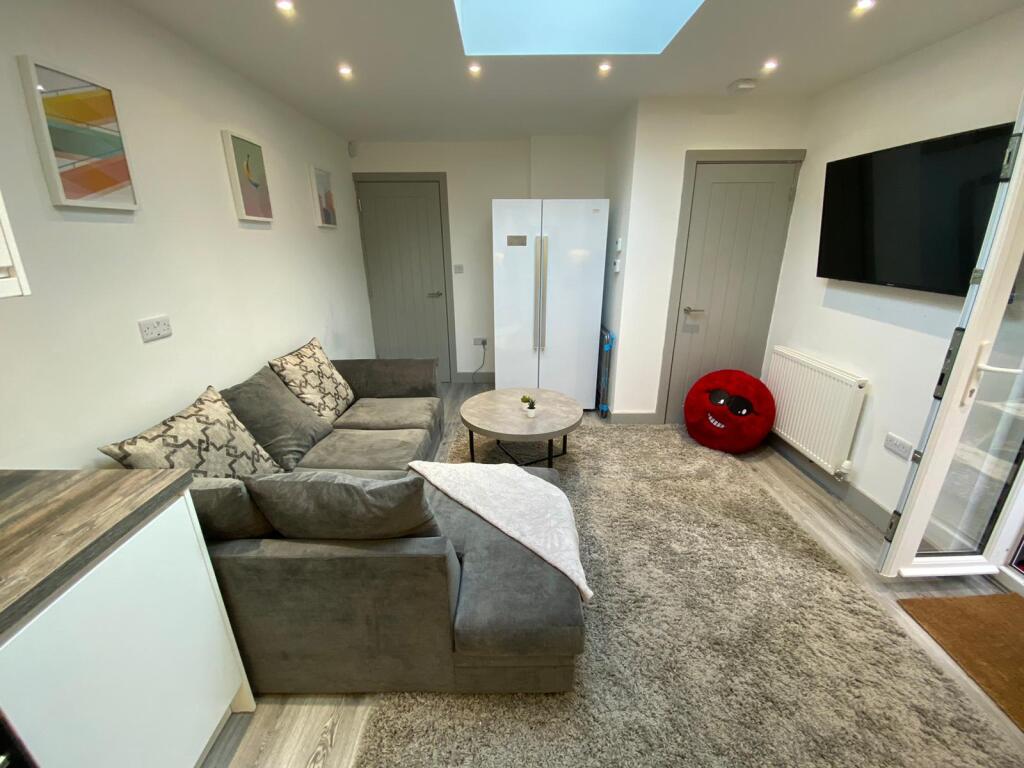 House in Birmingham - View 4
