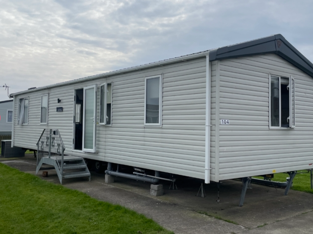 3-bed caravan on Unity Beach, £64,995