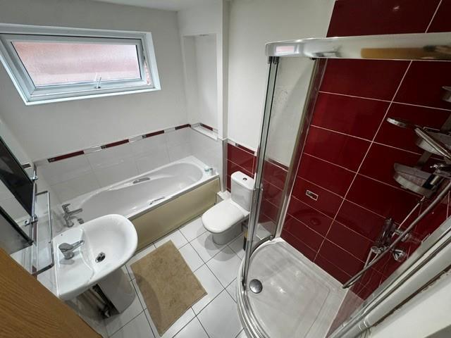 Pimpern Close, Canford Heath, Poole photo 5