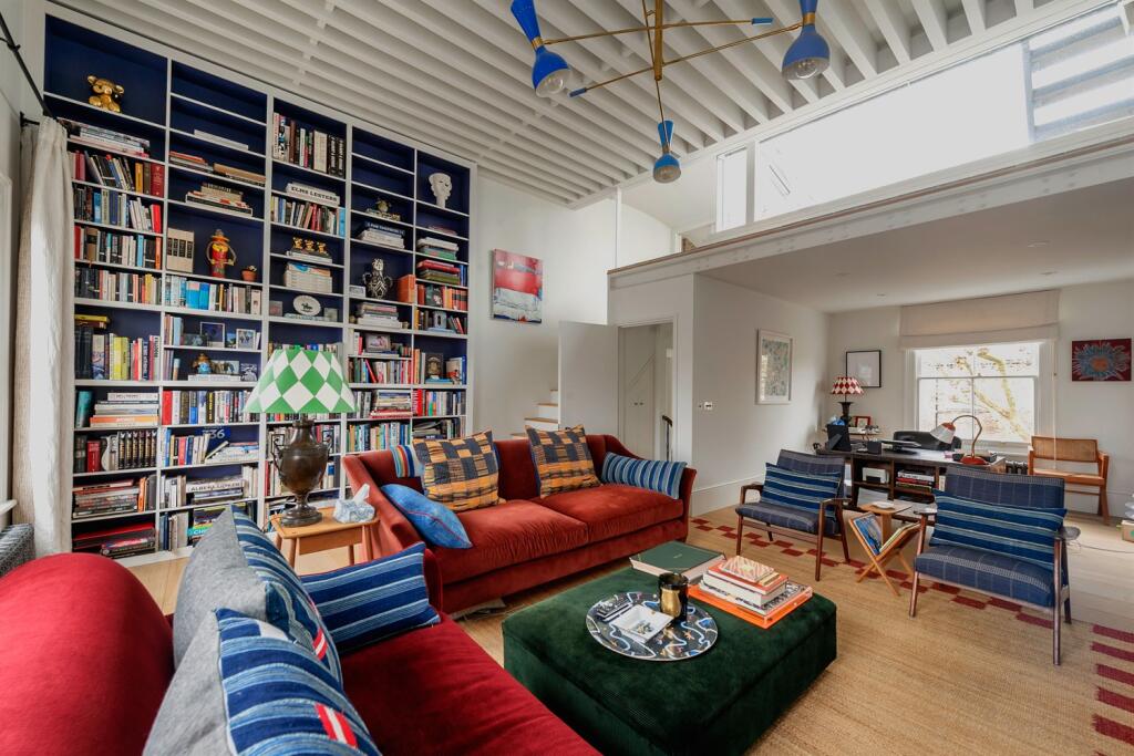 Main image of property: Chesterton Road, London, W10