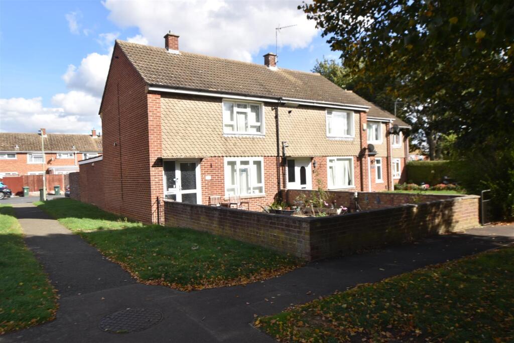 Main image of property: Ruskin Walk, Bicester