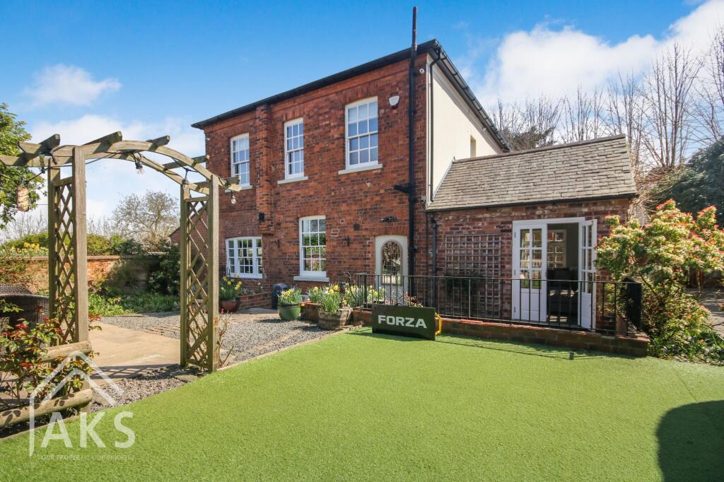 Main image of property: Dovecliff Road, Stretton, DE13