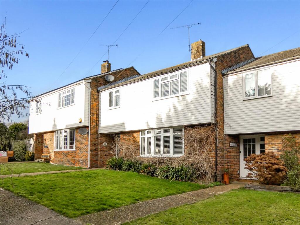 Main image of property: Toddington Lane, Littlehampton