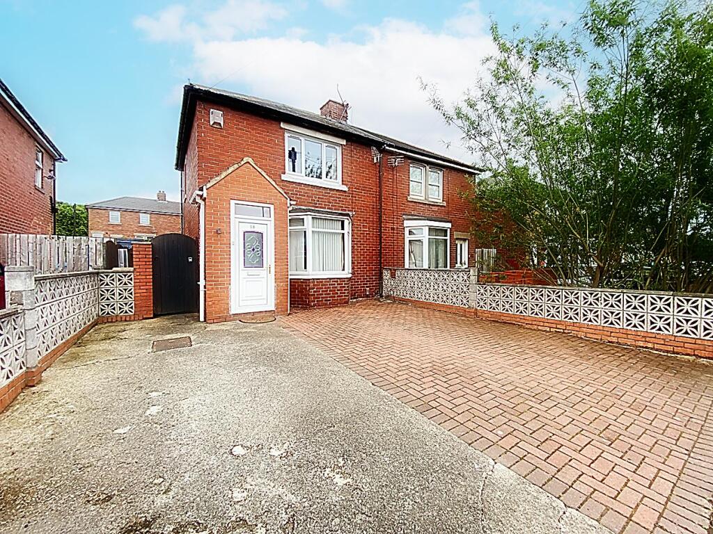 2-bed semi-detached on Timlin Gardens, Howdon, £130,000