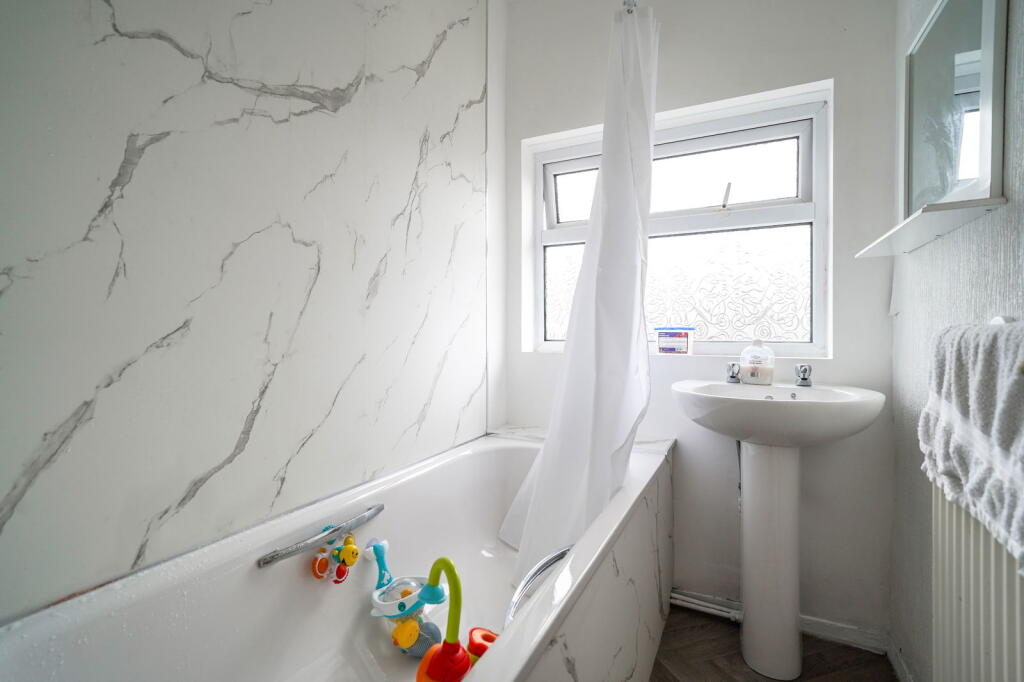 Additional image 13 of Chaffcombe Road, Sheldon