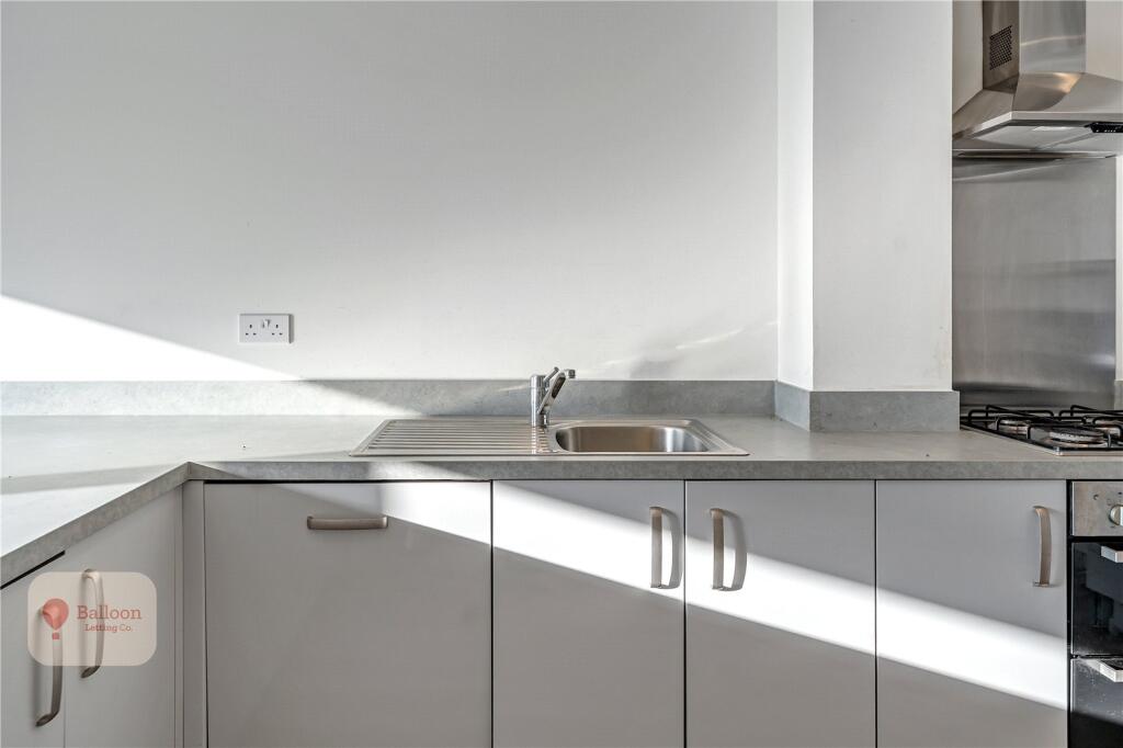House in Bristol, Little Stoke - View 5