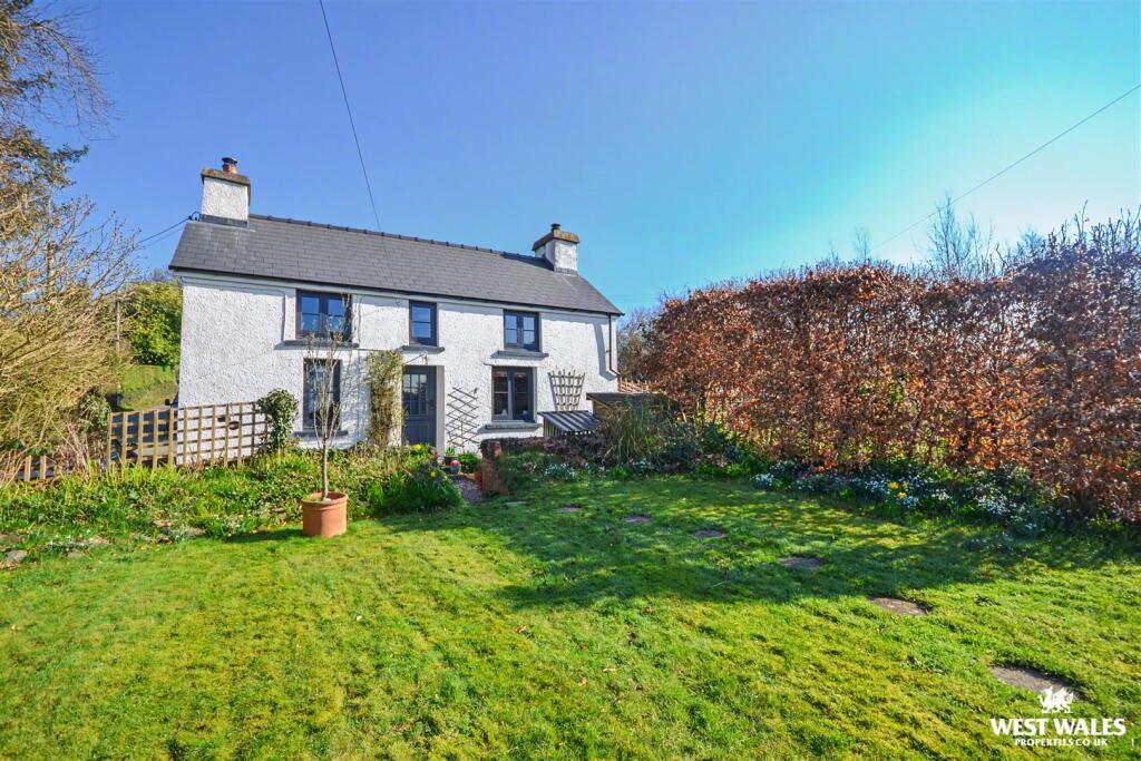 Main image of property: Penrhiwllan, Llandysul